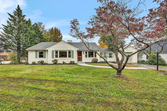 3573 Windsor RD, Roanoke, VA 24018