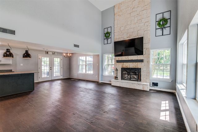 200 Lakeside Drive, West Tawakoni, TX 75474