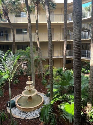 8635 NW 8th St 210, Miami, FL 33126