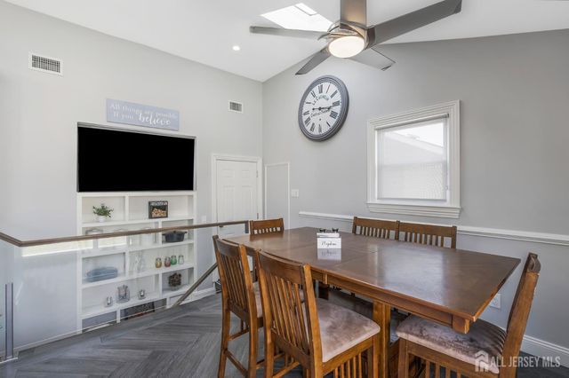 230 Melrose Avenue, Middlesex, NJ 08846