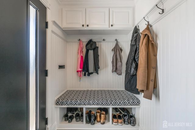 230 Melrose Avenue, Middlesex, NJ 08846