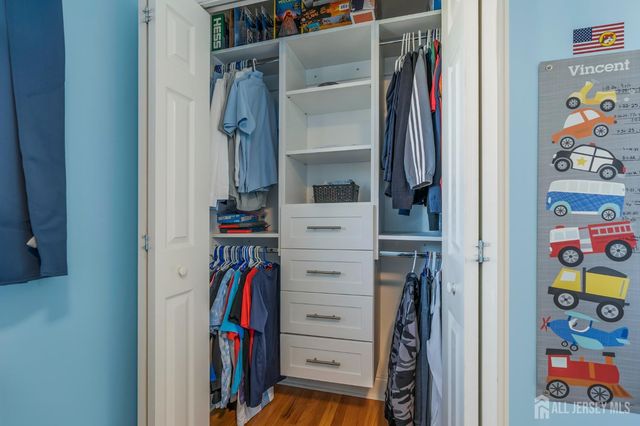 230 Melrose Avenue, Middlesex, NJ 08846