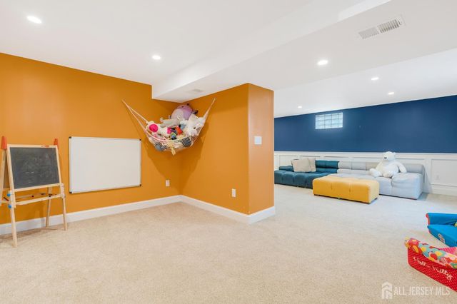 230 Melrose Avenue, Middlesex, NJ 08846