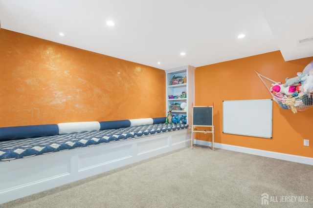 230 Melrose Avenue, Middlesex, NJ 08846