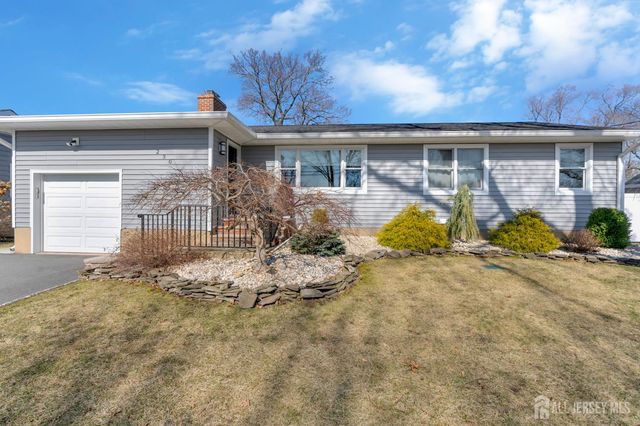 230 Melrose Avenue, Middlesex, NJ 08846