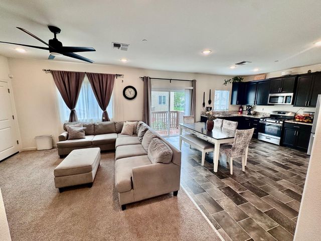 1536 Silverbell Dr, Stockton, CA 95206