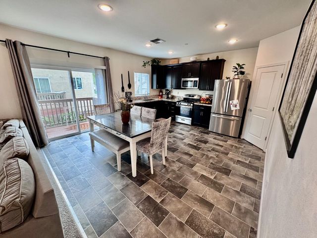 1536 Silverbell Dr, Stockton, CA 95206