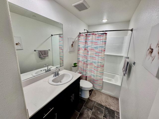 1536 Silverbell Dr, Stockton, CA 95206