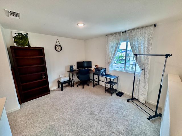 1536 Silverbell Dr, Stockton, CA 95206