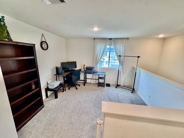 1536 Silverbell Dr, Stockton, CA 95206