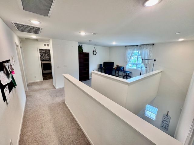 1536 Silverbell Dr, Stockton, CA 95206