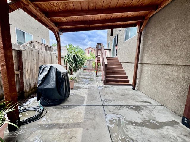 1536 Silverbell Dr, Stockton, CA 95206