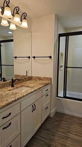 7942 Fm 859, Edgewood, TX 75117