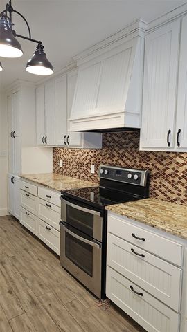 7942 Fm 859, Edgewood, TX 75117