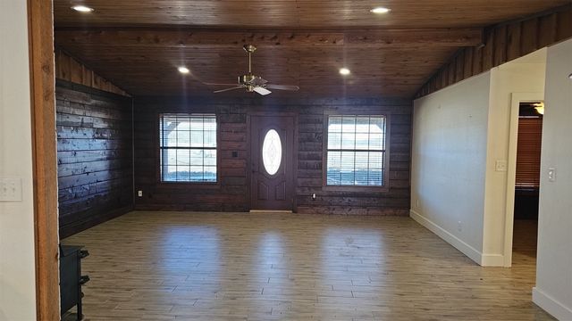 7942 Fm 859, Edgewood, TX 75117