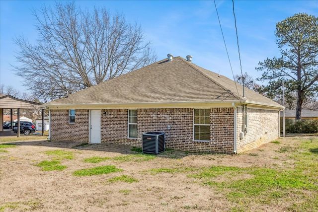 366 WASHBURN DR, Memphis, TN 38109