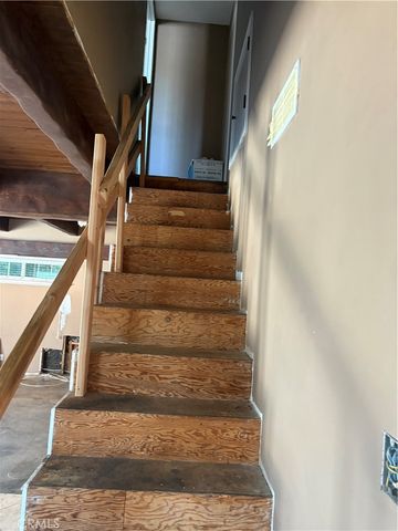 1028 N Naomi Street N, Burbank, CA 91505