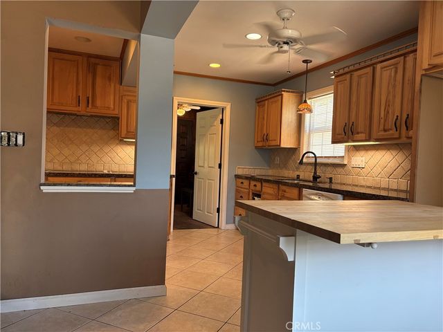 1028 N Naomi Street N, Burbank, CA 91505