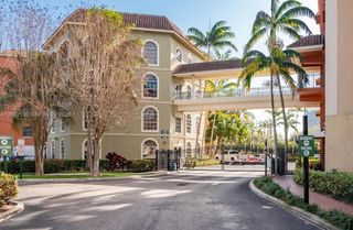1650 Presidential Way 208, West Palm Beach, FL 33401