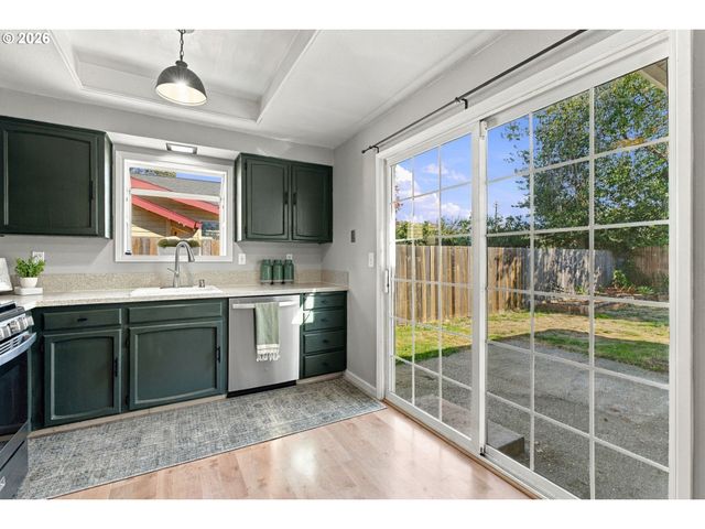 3414 Ne 80TH Ave, Portland, OR 97213