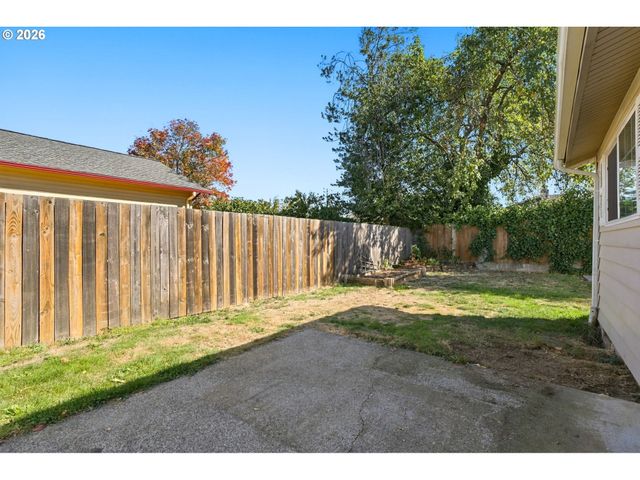 3414 Ne 80TH Ave, Portland, OR 97213