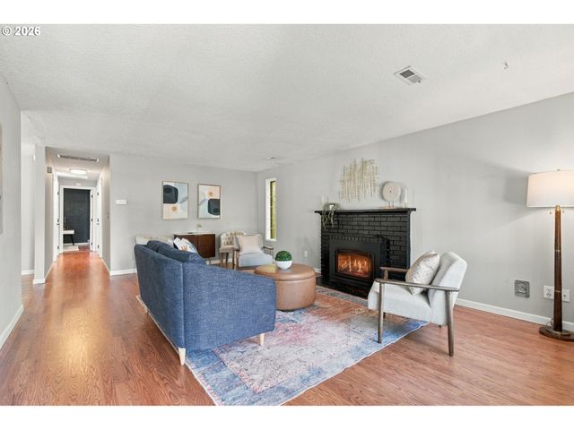 3414 Ne 80TH Ave, Portland, OR 97213
