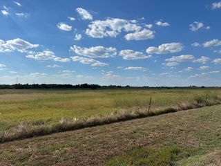 8038 Ohnheiser Kaase Road, La Grange, TX 78945