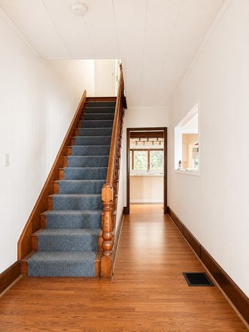 19 Blaine Ave 2, Beverly, MA 01915