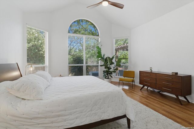 19534 Azure Oak, San Antonio, TX 78258