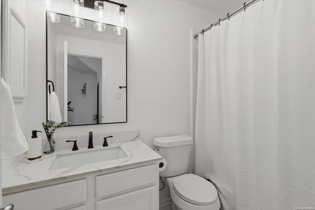 19534 Azure Oak, San Antonio, TX 78258