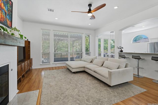 19534 Azure Oak, San Antonio, TX 78258