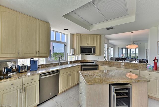 262 Barefoot Beach BLVD 306, Bonita Springs, FL 34134