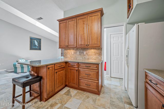 920 Peacock Avenue NE, Palm Bay, FL 32907