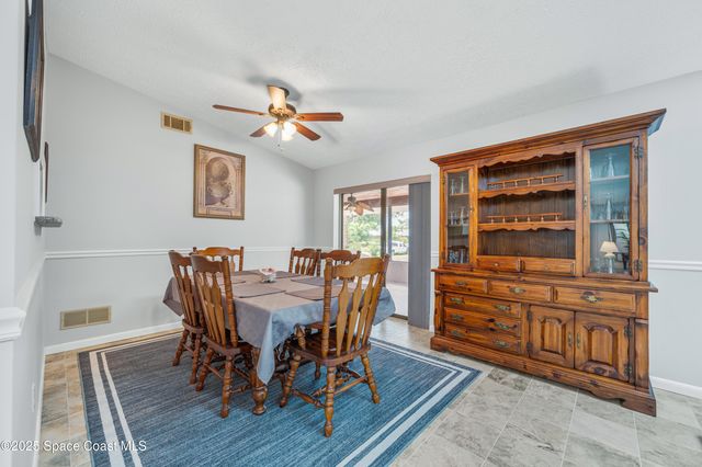 920 Peacock Avenue NE, Palm Bay, FL 32907