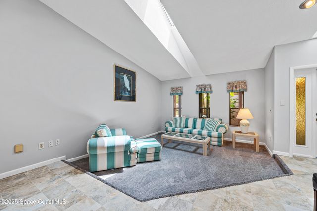 920 Peacock Avenue NE, Palm Bay, FL 32907