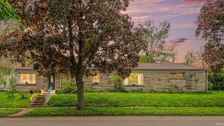 2520 Wall Street, South Bend, IN 46615