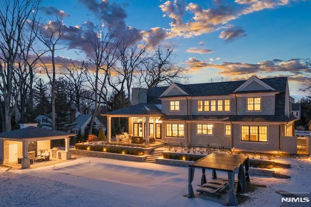 396 Knollwood Road, Ridgewood, NJ 07450