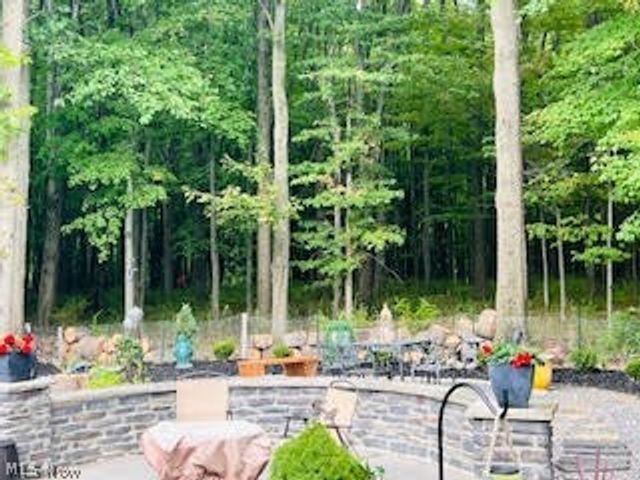 179 Herrmann Drive, Avon Lake, OH 44012