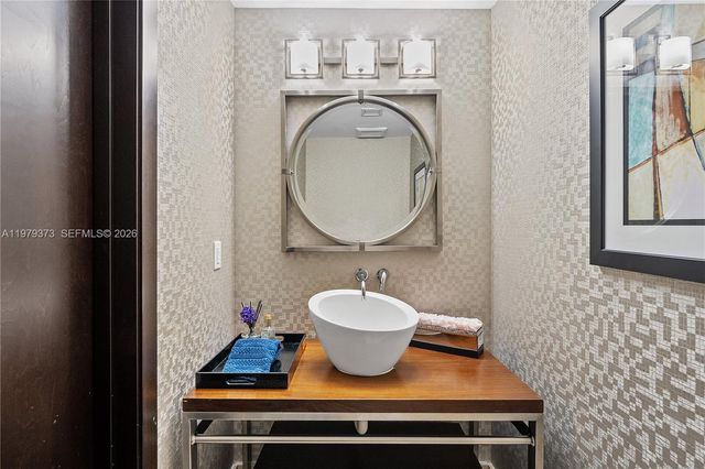 16275 Collins Ave 2101, Sunny Isles Beach, FL 33160