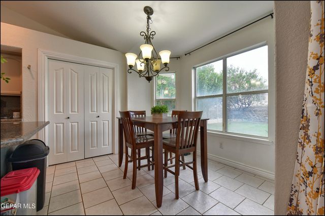 6525 ROYAL RIDGE Drive, El Paso, TX 79912