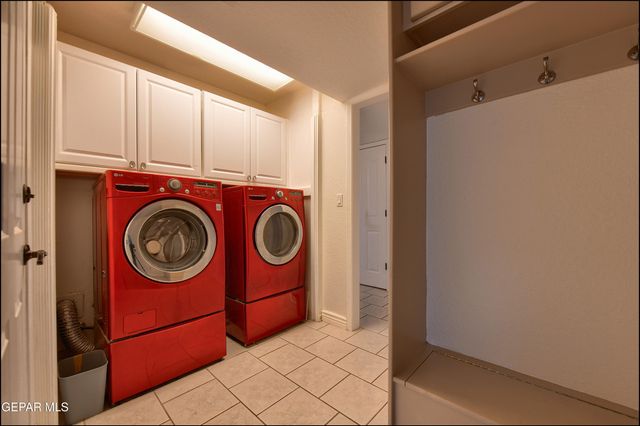 6525 ROYAL RIDGE Drive, El Paso, TX 79912