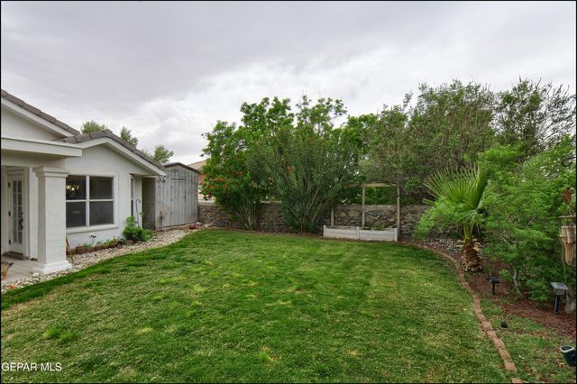 6525 ROYAL RIDGE Drive, El Paso, TX 79912