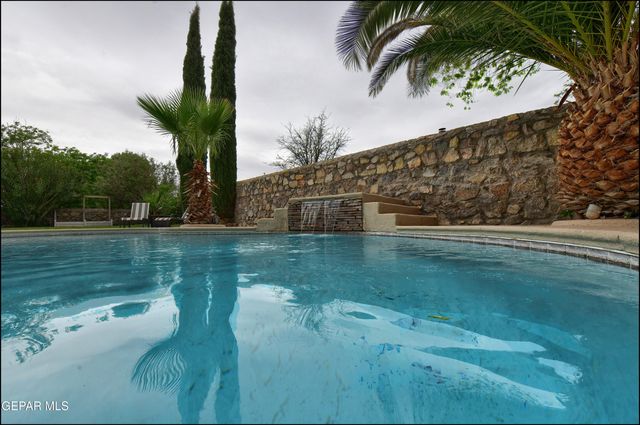 6525 ROYAL RIDGE Drive, El Paso, TX 79912