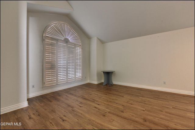 6525 ROYAL RIDGE Drive, El Paso, TX 79912