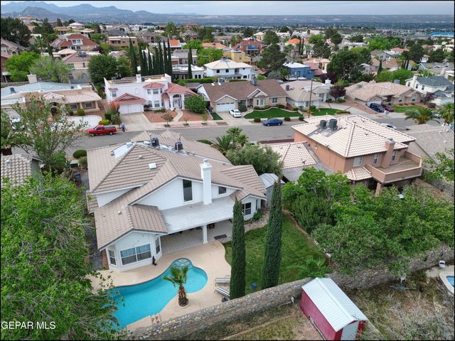 6525 ROYAL RIDGE Drive, El Paso, TX 79912