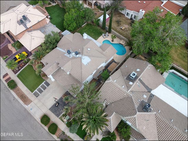 6525 ROYAL RIDGE Drive, El Paso, TX 79912