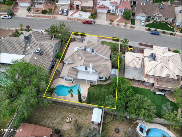 6525 ROYAL RIDGE Drive, El Paso, TX 79912