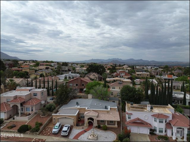 6525 ROYAL RIDGE Drive, El Paso, TX 79912