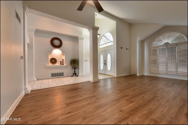 6525 ROYAL RIDGE Drive, El Paso, TX 79912