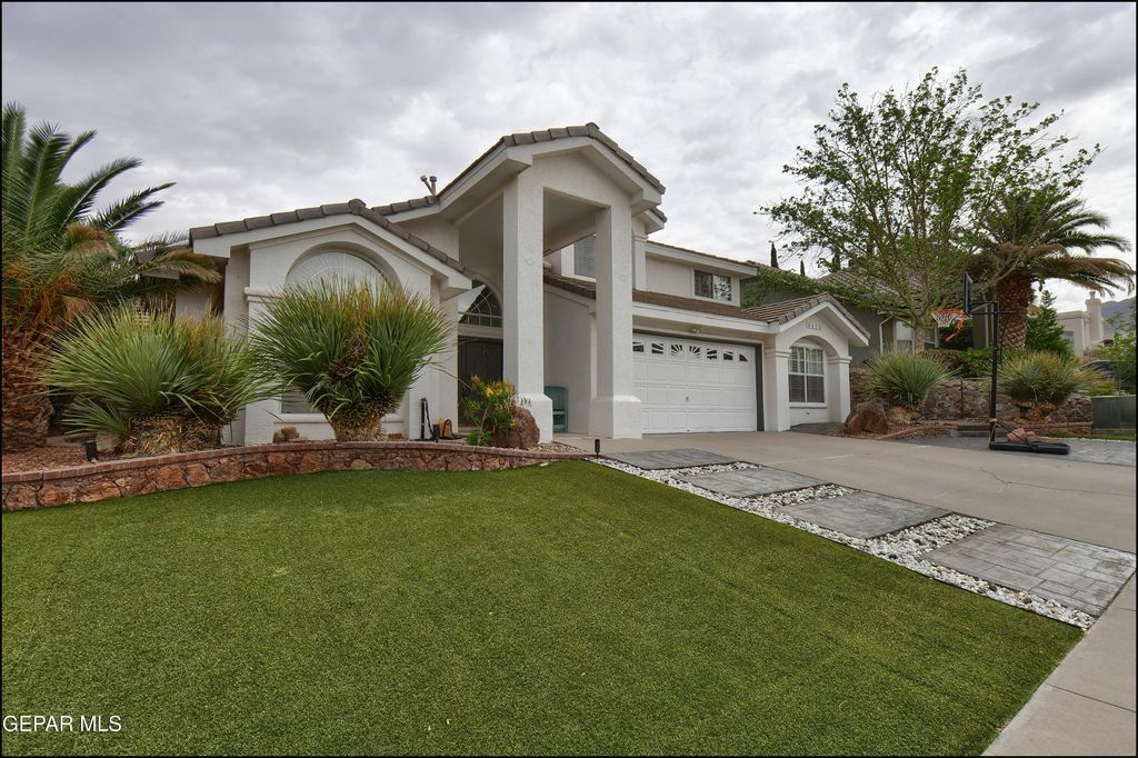 6525 ROYAL RIDGE Drive, El Paso, TX 79912